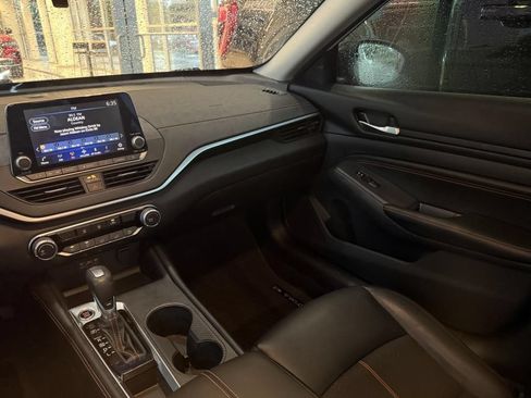 Used 2022 Nissan Altima 2.5 SR FWD image 20