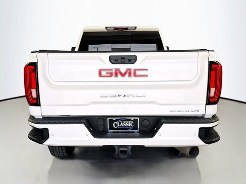Used 2023 GMC Sierra 2500 Denali w/ Denali Ultimate Package AWD/4WD image 6