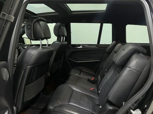 Used 2017 Mercedes-Benz GLS 550 4MATIC image 32