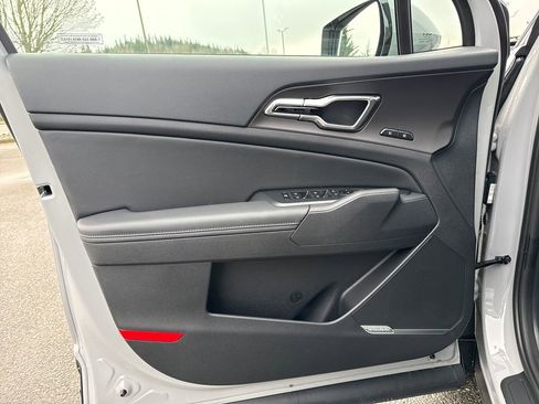 New 2026 Kia Sportage SX Prestige AWD/4WD image 18