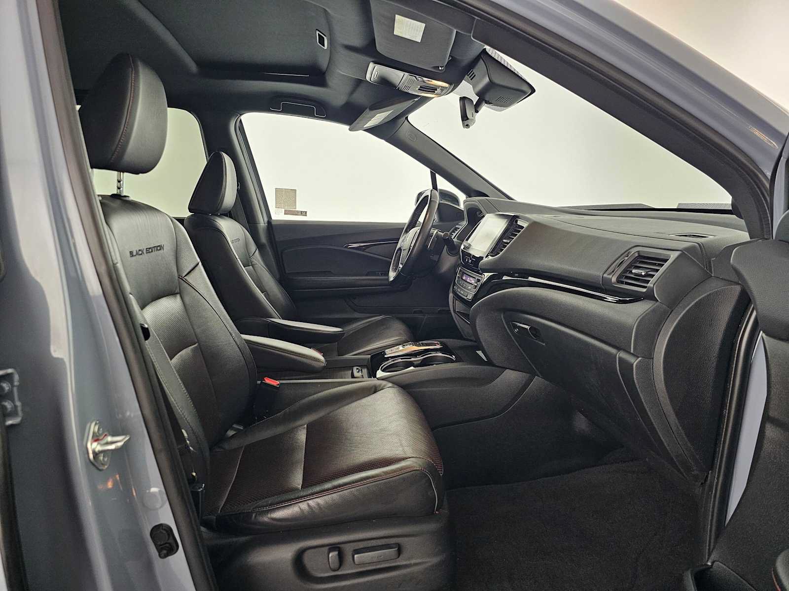 Used 2023 Honda Ridgeline Black Edition image 10