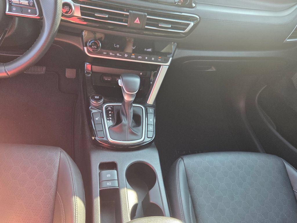 Used 2023 Kia Seltos SX w/ SX Sunroof Package AWD/4WD image 22