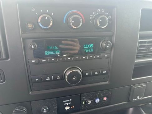 Used 2022 Chevrolet Express 2500 Extended w/ Driver Convenience Package image 22