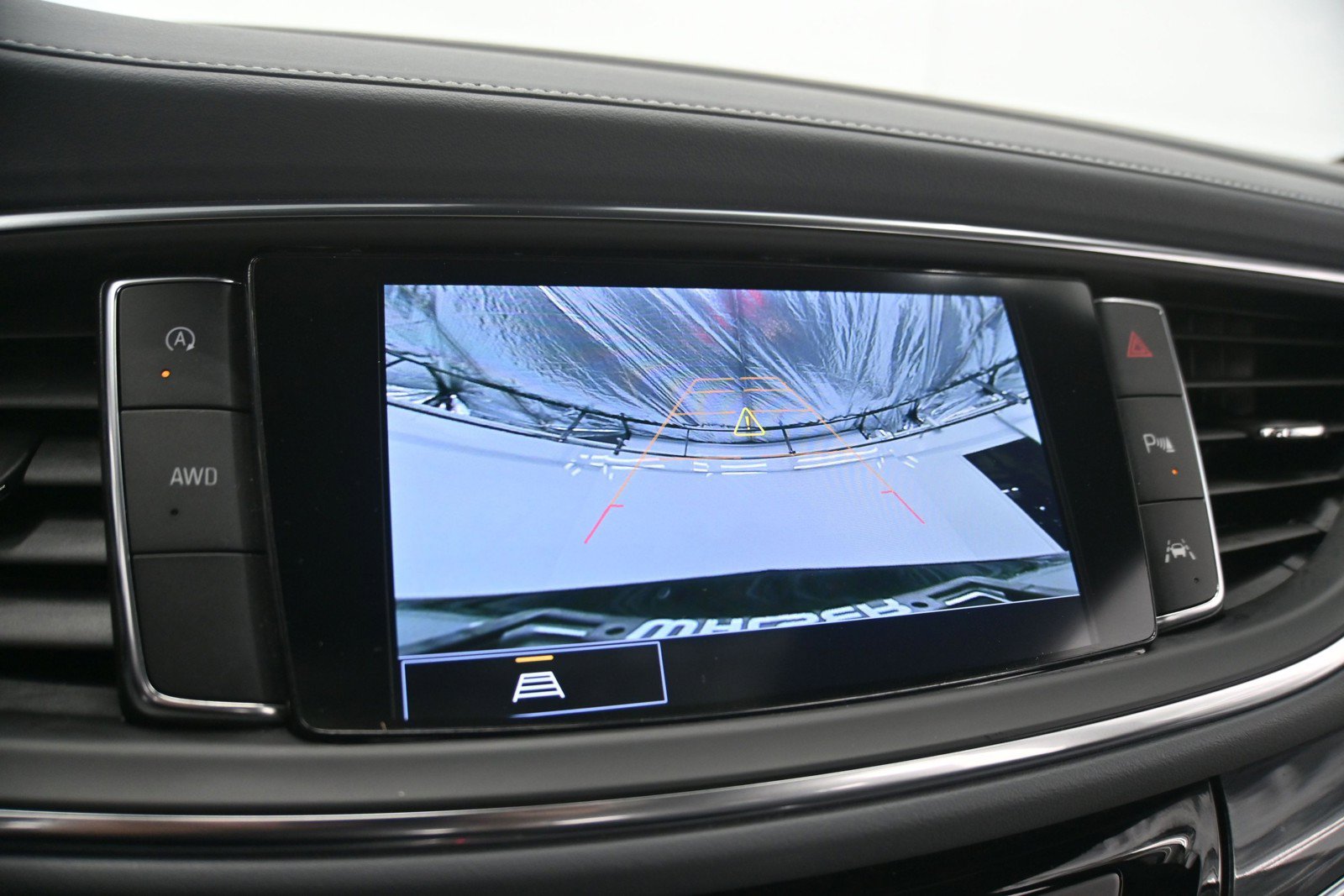 Used 2023 Buick Enclave Essence w/ Experience Buick Package AWD/4WD image 31