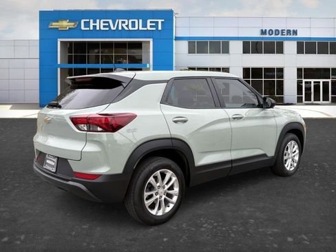 Certified 2025 Chevrolet TrailBlazer LS w/ LS Convenience Package image 5