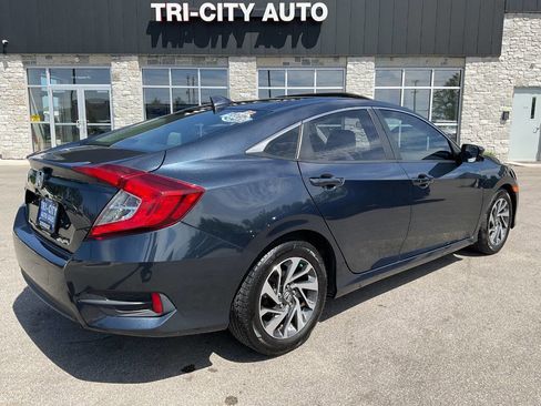 Used 2017 Honda Civic EX image 7