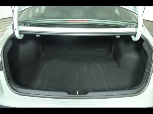 Used 2025 Kia K4 FWD image 9