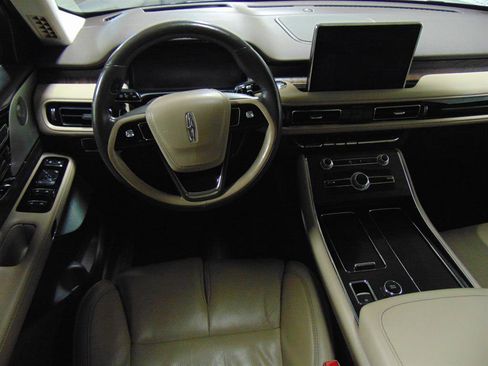 Used 2023 Lincoln Aviator Grand Touring w/ Equipment Group 301A image 12