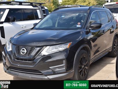 Used 2017 Nissan Rogue SV