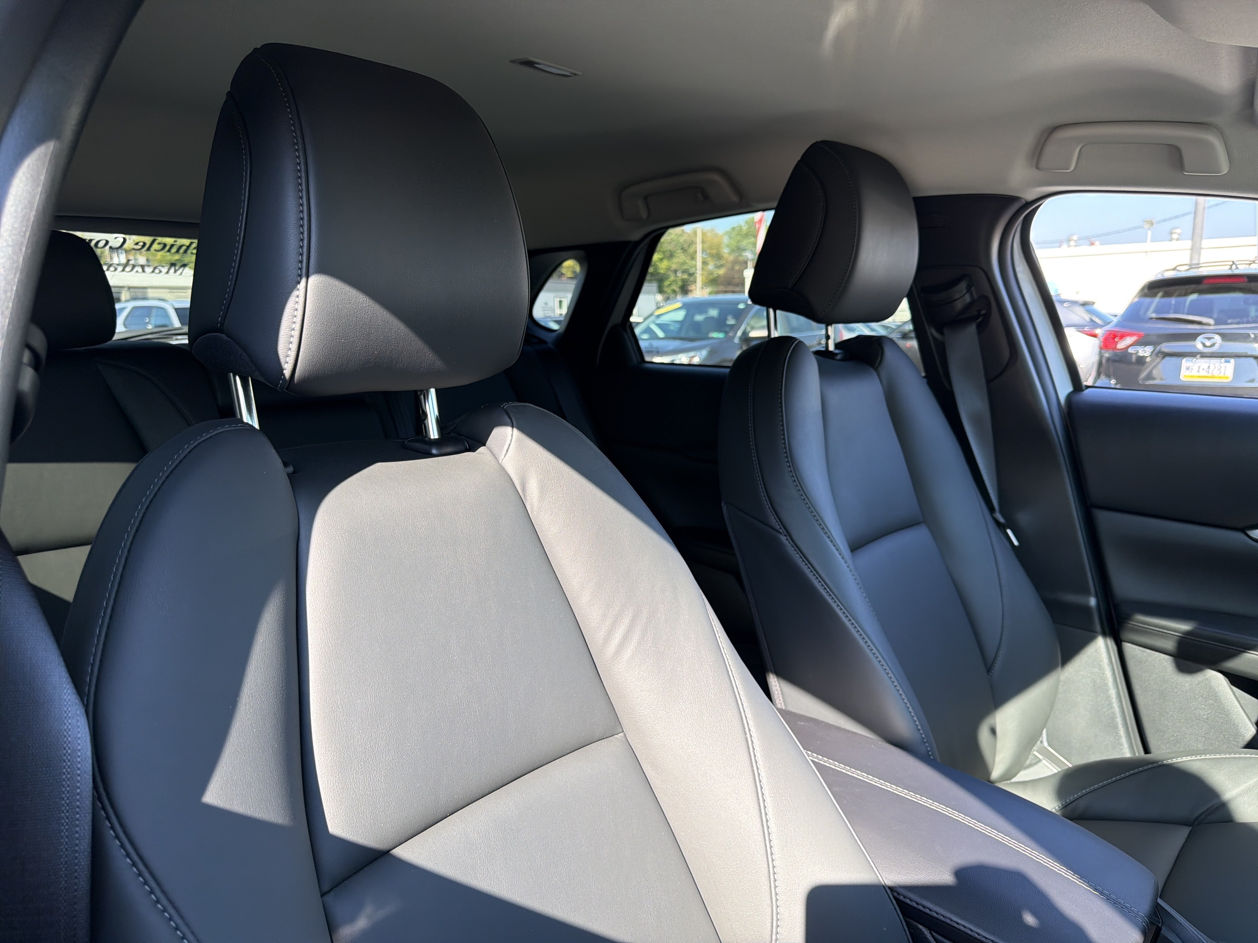 Used 2026 MAZDA CX-30 AWD 2.5 S w/ Select Sport Pkg image 8