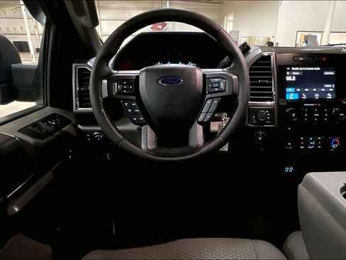 Used 2016 Ford F150 XLT w/ Equipment Group 302A Luxury AWD/4WD image 5