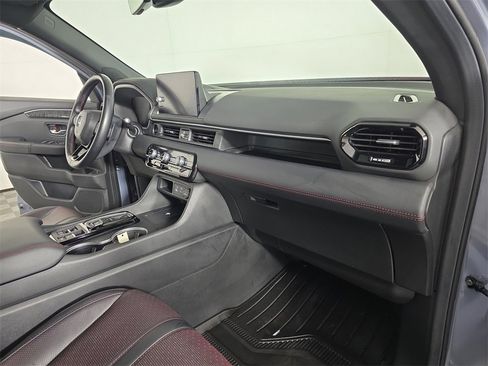 Certified 2025 Honda Pilot Black Edition image 20