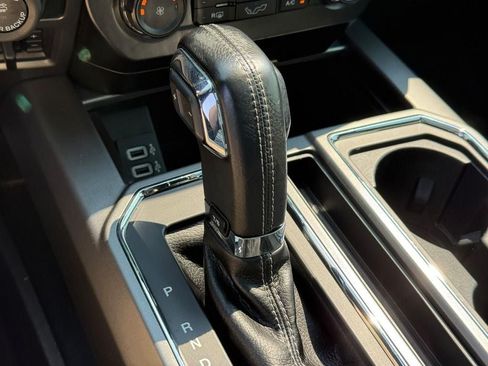Used 2017 Ford F150 XLT w/ Equipment Group 302A Luxury AWD/4WD image 21