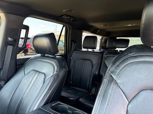 Used 2020 Ford Expedition Max Limited AWD/4WD image 18