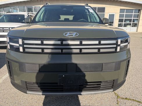 Used 2025 Hyundai Santa Fe SEL AWD/4WD image 3