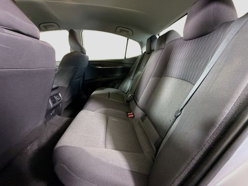 Used 2025 Toyota Camry LE FWD image 25