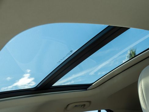 New 2026 Buick Encore GX Avenir w/ Avenir Technology Package image 18