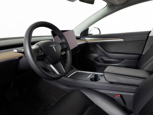 Used 2023 Tesla Model 3 Standard Range RWD image 13