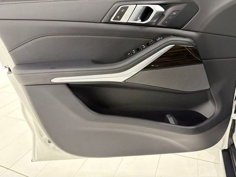 Certified 2024 BMW X5 xDrive40i AWD/4WD image 10