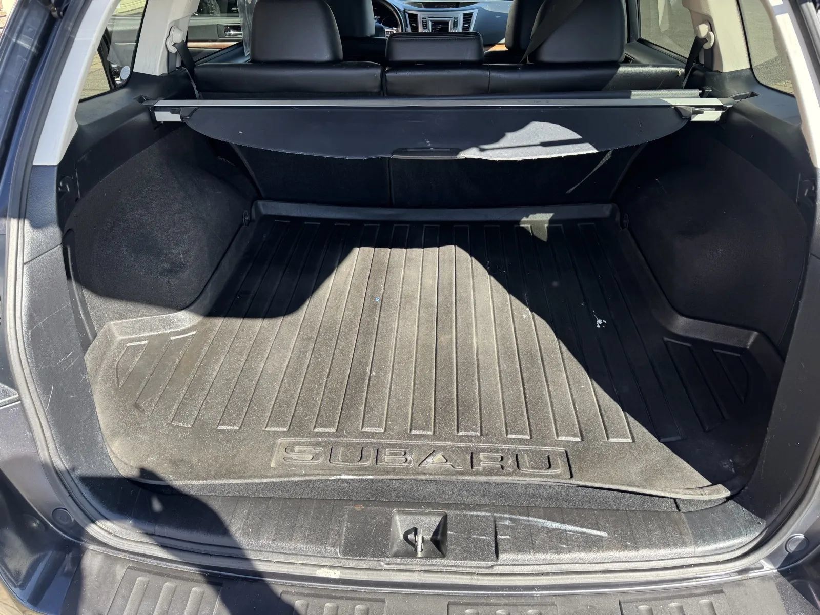 Used 2013 Subaru Outback 2.5i Limited AWD/4WD image 27