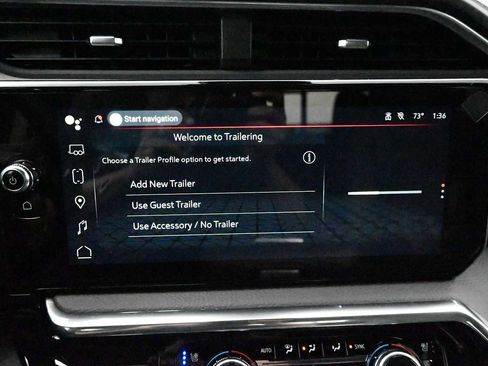 New 2026 GMC Sierra 2500 Denali w/ Technology Package AWD/4WD image 17