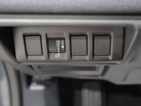 Used 2024 Subaru Outback Premium AWD/4WD image 30