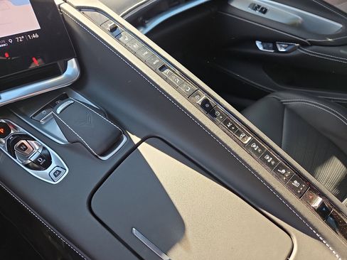 Used 2023 Chevrolet Corvette Z06 image 13