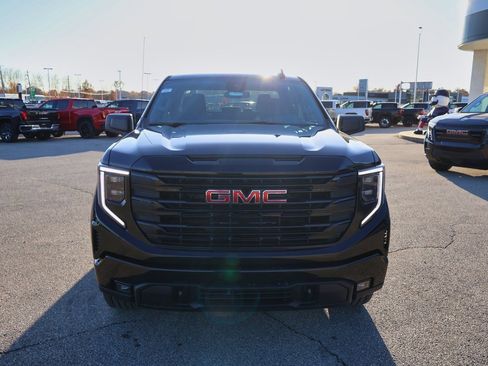 New 2026 GMC Sierra 1500 Elevation image 24