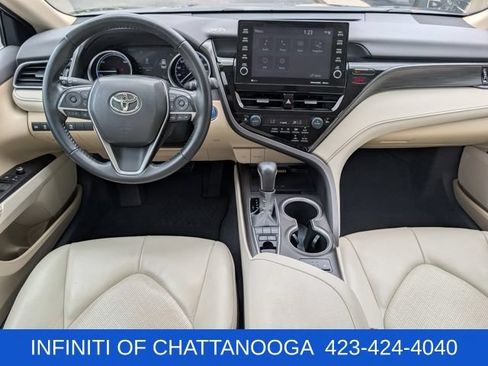 Used 2023 Toyota Camry XLE FWD image 11