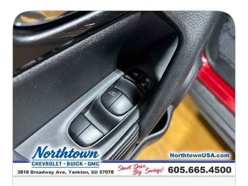 Used 2017 Nissan Rogue SV w/ SV Premium Package AWD/4WD image 12