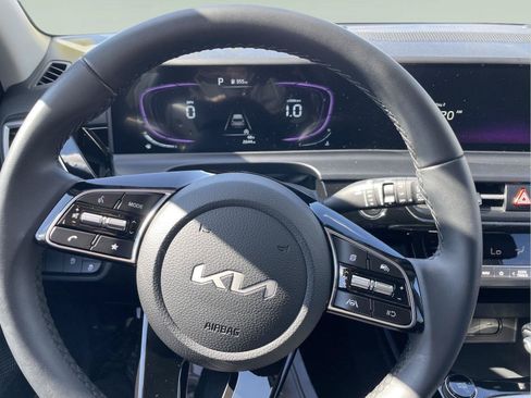 Used 2026 Kia Seltos S AWD/4WD image 25