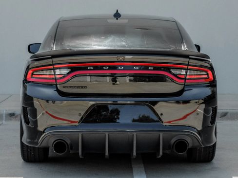 Used 2020 Dodge Charger Scat Pack RWD image 12