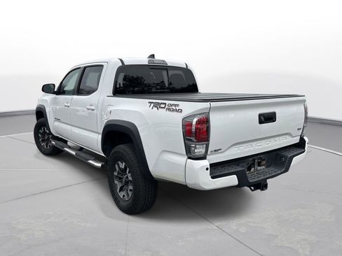 Certified 2020 Toyota Tacoma TRD Off-Road w/ Technology Package image 8
