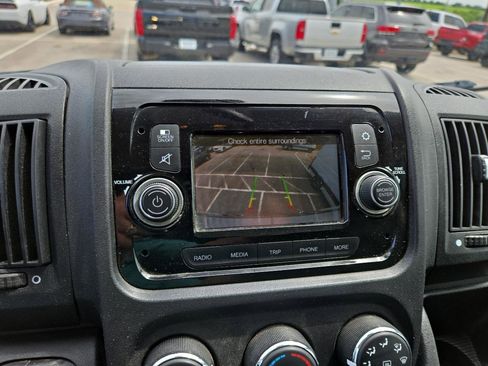 Used 2021 RAM ProMaster 2500 FWD image 10