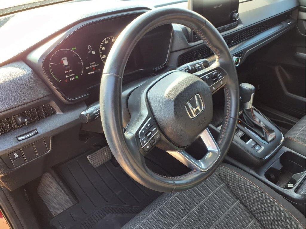 Used 2024 Honda CR-V Sport image 16