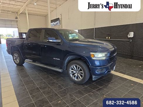 Used 2020 RAM 1500 Laramie w/ Sport Appearance Package AWD/4WD image 2