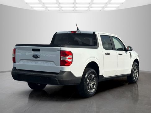 Used 2024 Ford Maverick XLT FWD image 3