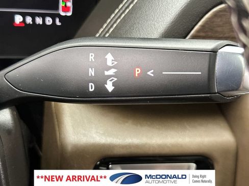 Used 2025 GMC Yukon Denali Ultimate AWD/4WD image 20