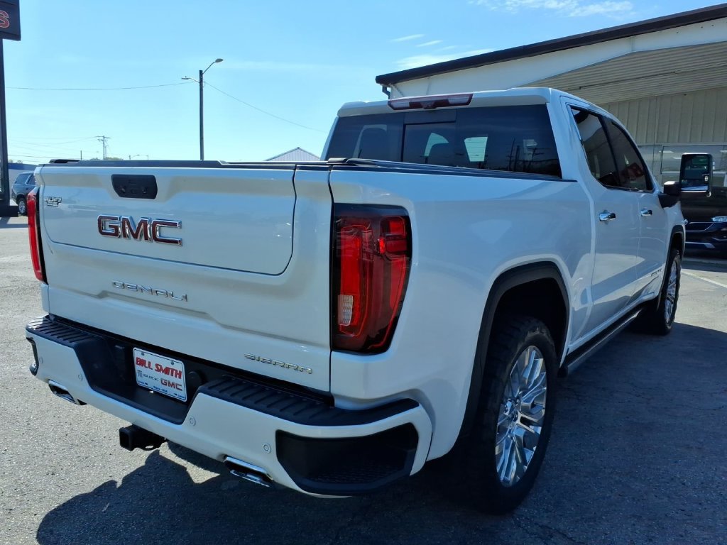 Used 2021 GMC Sierra 1500 Denali w/ Denali Ultimate Package AWD/4WD image 7
