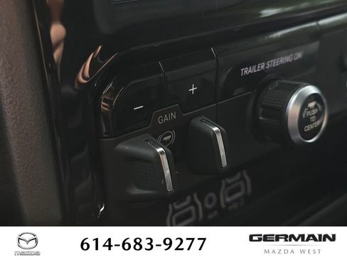 Used 2025 RAM 1500 Big Horn AWD/4WD image 34