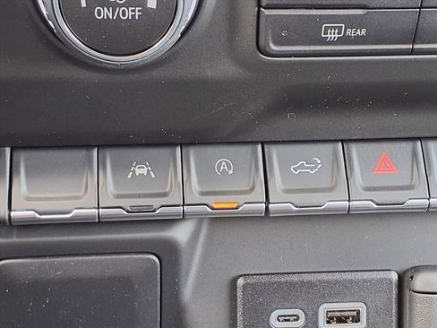 New 2026 Chevrolet Silverado 1500 Custom image 9