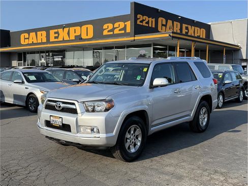 Used 2010 Toyota 4Runner SR5 image 20