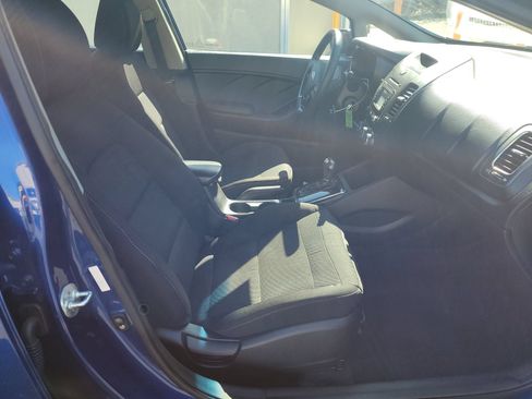 Used 2018 Kia Forte LX w/ LX Rear Camera Package FWD image 14