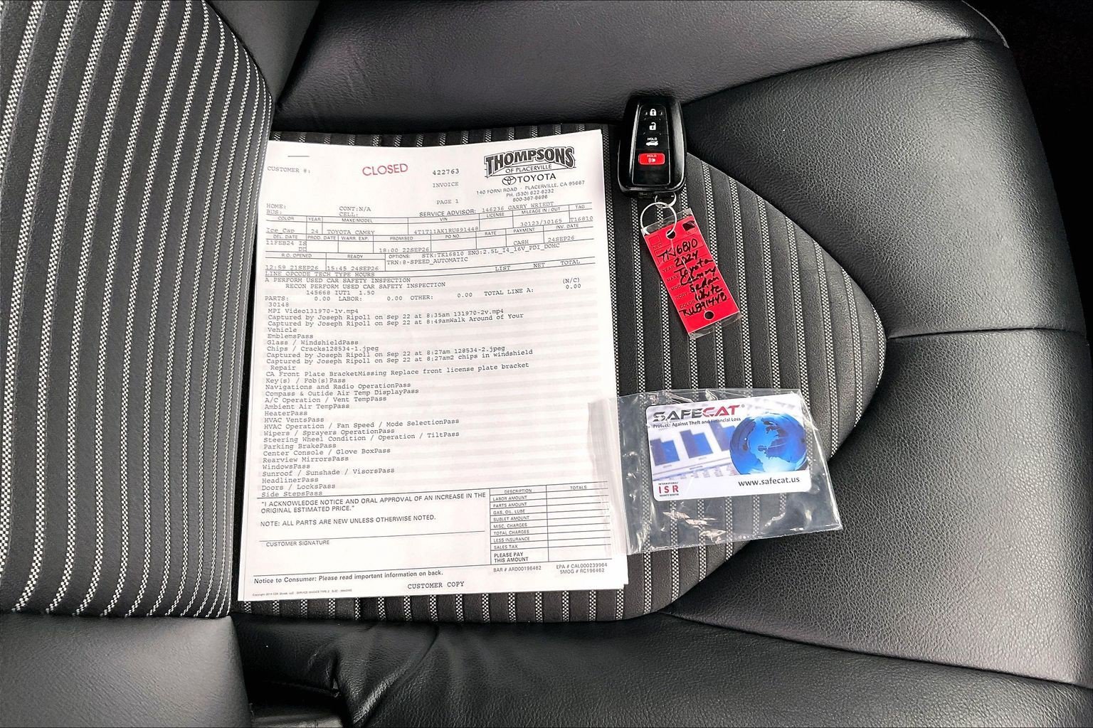 Used 2024 Toyota Camry SE w/ Convenience Package FWD image 11