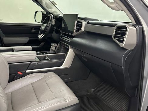 Used 2022 Toyota Tundra Limited image 40