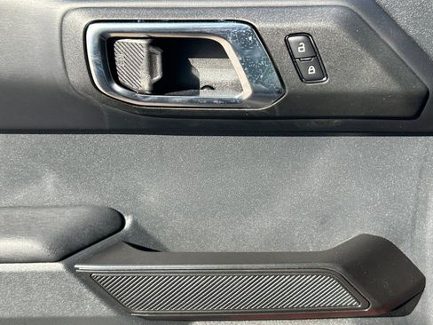 New 2025 Ford Bronco Raptor w/ Interior Carbon Fiber Pack AWD/4WD image 16