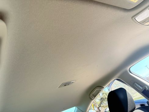 Used 2012 MAZDA MAZDA3 i Touring image 21