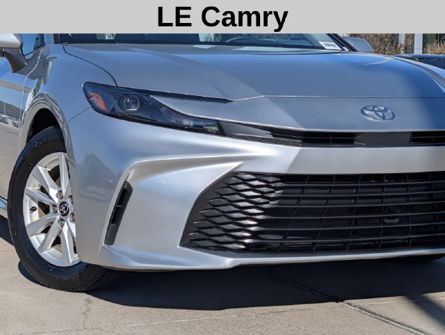 Used 2026 Toyota Camry LE FWD image 3
