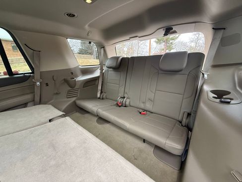 Used 2016 GMC Yukon SLT image 44