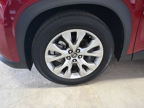 Certified 2026 Toyota Grand Highlander AWD Hybrid image 34